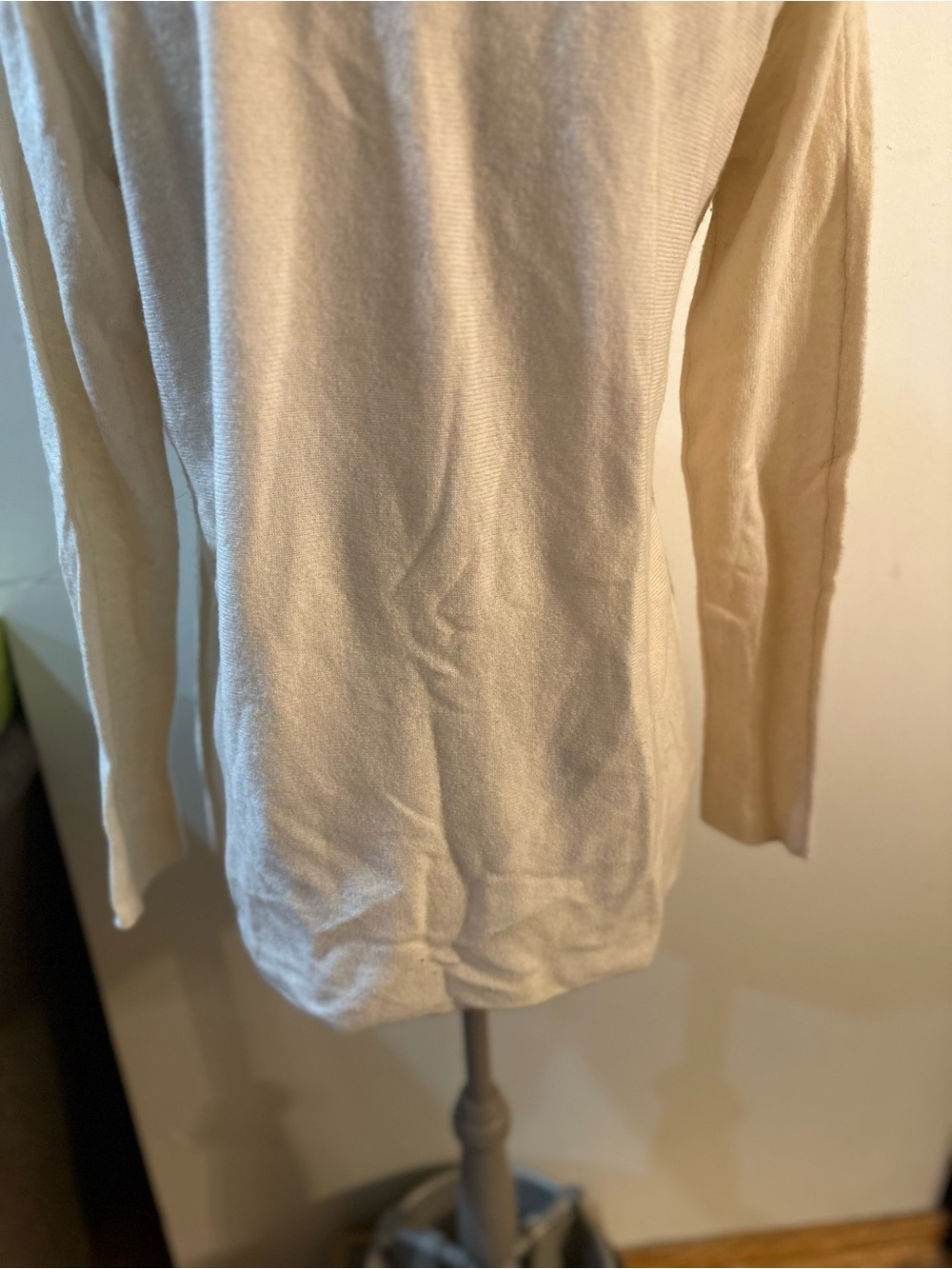 Vince Cream Cowl-Neck Knit Sweater - Picture 7 of 10